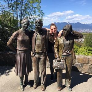 Meet your Posher, Lisa